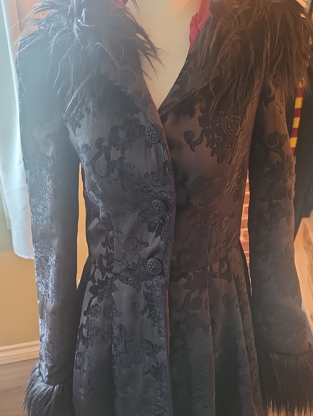 Widow Flared Brocade Coat - Picture 4 of 8